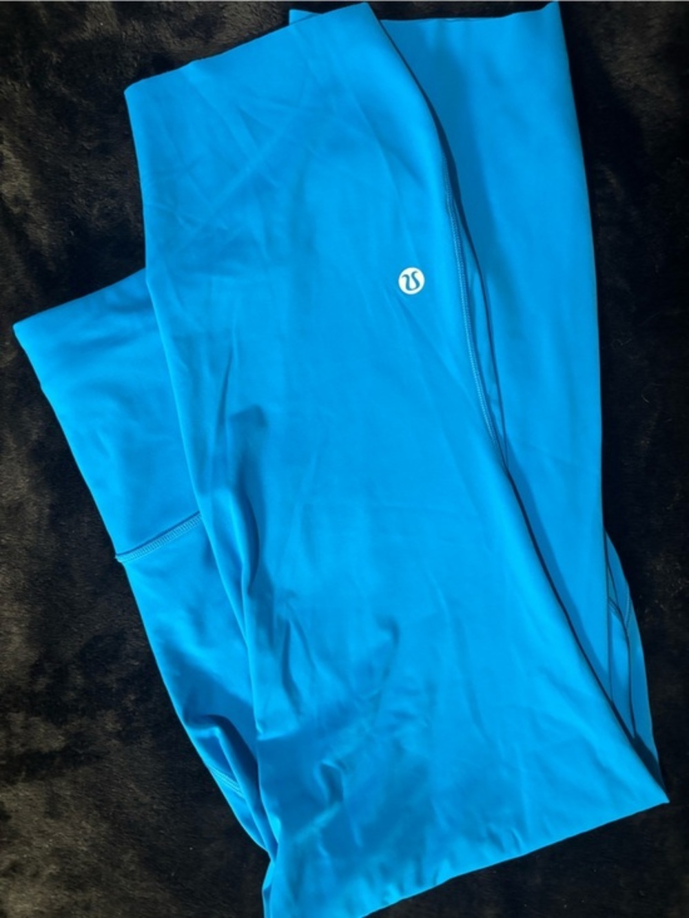 Lululemon legging capris, blue, EUC, size 16